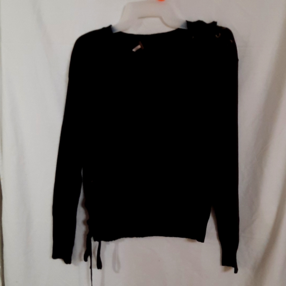 Poof - Black Top - Size M